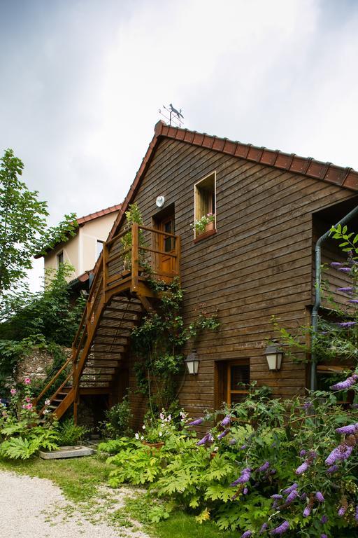 Le Clos Chedeville Bed & Breakfast *